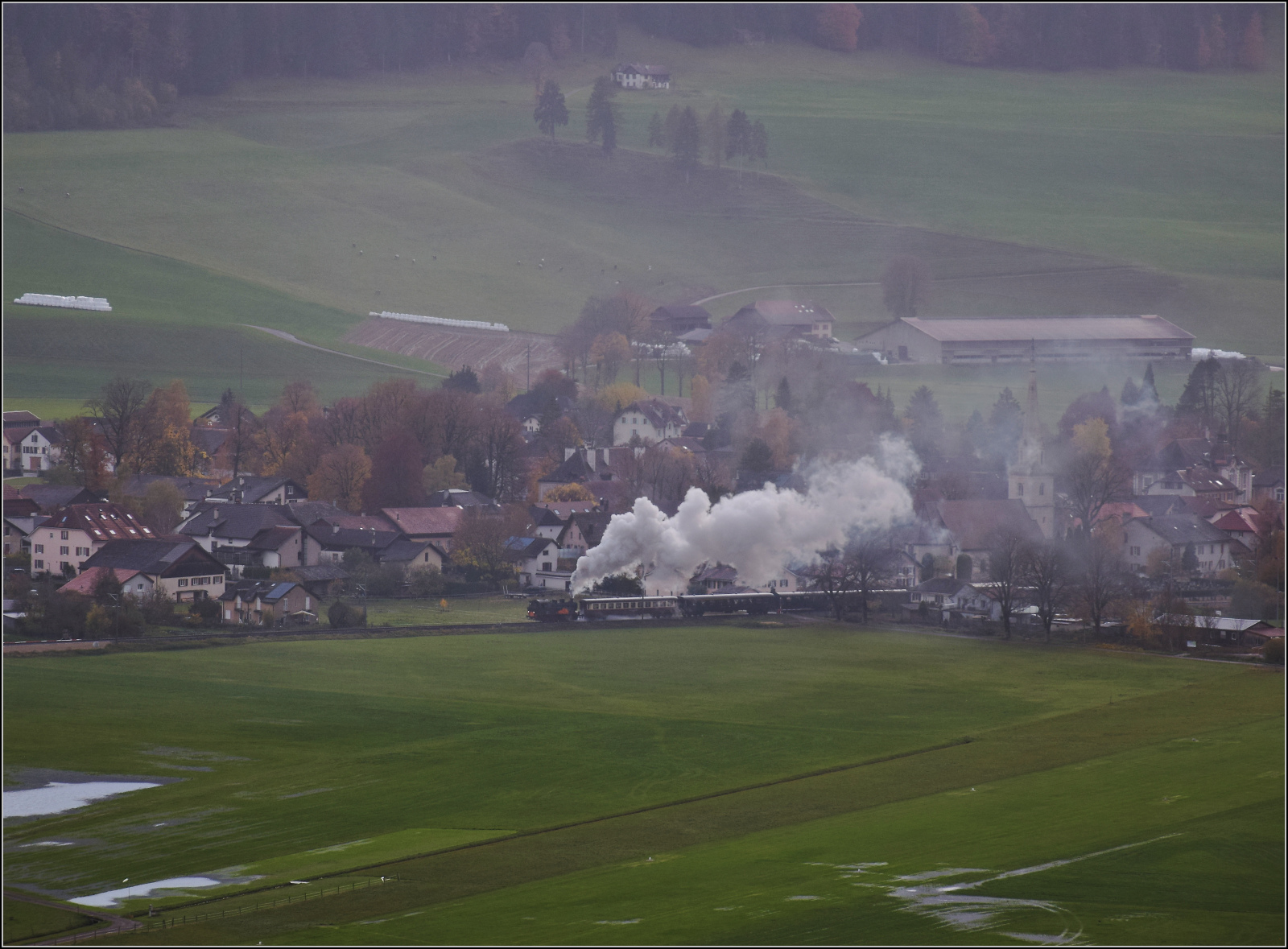 TKp 16 'Śląsk' auf dem Weg nach Travers. Mtiers, Oktober 2025.