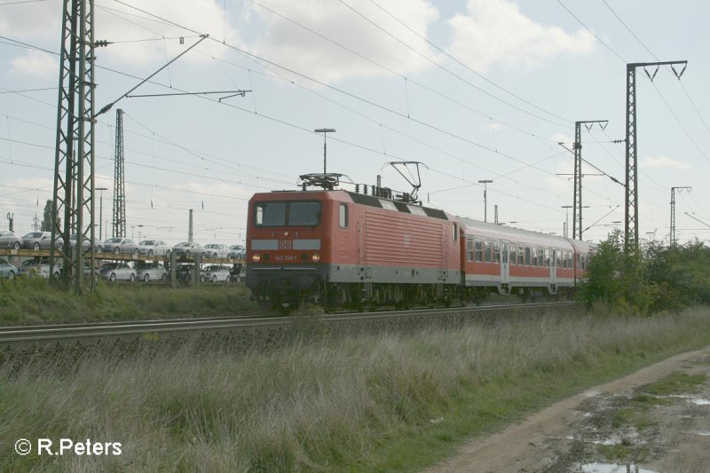 143 150-1 zieht eine RB Regensburg an Regensburg Ost vorbei. 13.09.07