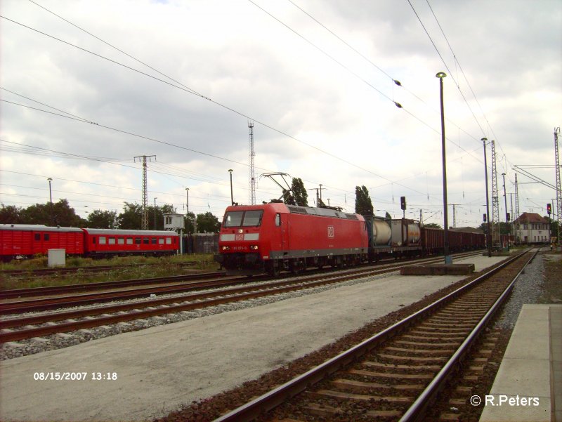 187 070-0 durchfhrt Frankfurt/Oder mit ein Wechselpritschenzug. 15.08.07