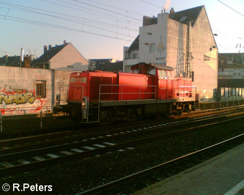 290 509-9 rollt solo an Dsseldorf-Vlklingerstrasse vorbei.