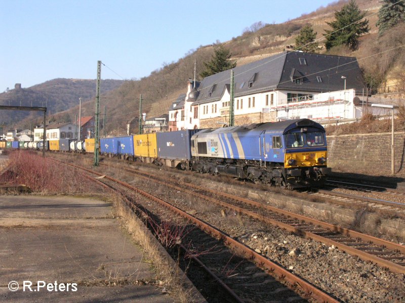 6610 durchfhrt Lorch am Rhein mit ein Containerzug. 12.02.08