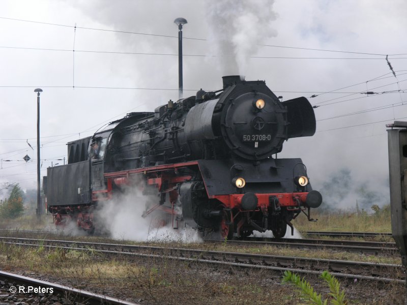 Die Stafurter 50 3708-0 bei der 52iger Parade im BW Schneweide. 28.09.07