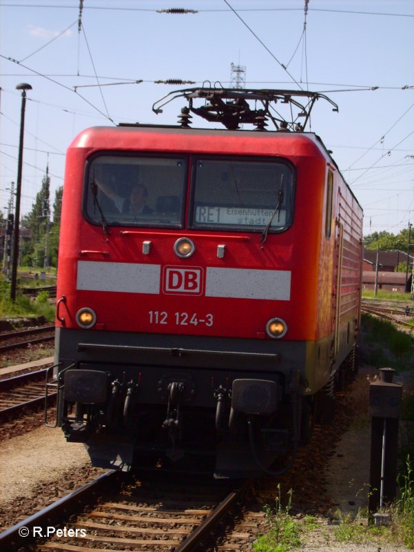 Gro0aufnahme von 112 124 bei der Einfahrt in Frankfurt/Oder. 12.06.06