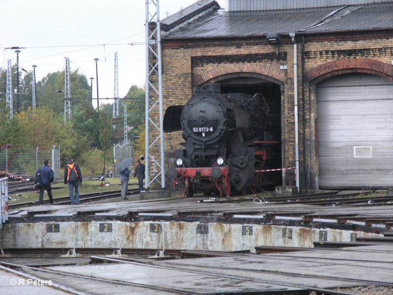 Leider kalt steht 52 8173-8 im Ringlokschuppen vom BW Schneweide. 28.09.07