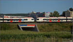 RABe 521 027 'Gilberte de Courgenay', RABe 521 024 und RABe 523 008 bei Salina Raurica. August 2025.
