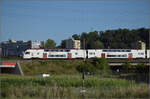 RABe 512 005 und RABe 512 029 (im Bild) bei Salina Raurica. August 2025.