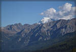 Blick vom Ofenpass Richtung M�nstertal mit Blick auf den schneearmen Ortler. September 2026.