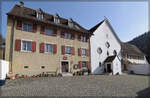 Das Kloster Beinwil ist sehr abgelegen und idyllisch oberhalb der Nordseite der Passwangstrasse gelegen.