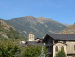 (185'368) - Huser und Kirchturm am 27. September 2017 in Ordino
