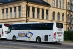 (287'841) - Aus Norwegen: Schaus, Vestby - BE 35'122 - Neoplan am 9. Juni 2026 in Stockholm, Rathaus