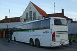 (287'905) - Din Tur, Kramfors - Nr. 26/CSK 066 - Volvo am 9. Juni 2026 beim Bahnhof Sundsvall