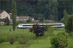 563 016 auf dem Weg von Biberach nach Zell am Harmersbach.