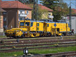 Die Stopfmaschine 9122 009, Mathisa B 045 UE in Singen. April 2026.