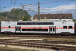 IC-Kiss 4010 006 mit Wagen 93 85 4010 506-2 CH-DB DBpdkza in Singen.