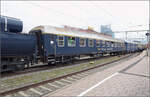 Der erste Wagen ist der Schnellzugwagen Am 56 80 10-40 361-2 D-IRSI, definitiv passend zu einer gro�en deutschen Dampflok, auch wenn G�terzuglok und Schnellzugwagen nicht ganz kompatibel sind im Sinne