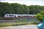 6442 402 auf dem Stuttgarter Tunnelgebirge. Juni 2026.