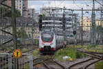 6442 416 f�hrt Richtung W�rzburg ab.