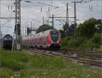 446 040 (im Bild), 446 037, sowie 446 036 und 446 017 in Weinheim. Juli 2024.