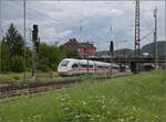 Der neueste '412 237' ICE 4 Triebzug 9237 (im Bild) und '412 235' ICE 4 Triebzug 9235 auf der Rhein-Neckar-Bahn.