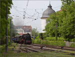 Dampftag im Albtal.

58 111 bei Einfahrt nach Ettlingen. Mai 2024.