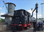 175 Jahre Eisenbahn in Nördlingen / 55 Jahre Bayrisches Eisenbahnmuseum.

64 419 ist bei der DBK im Einsatz und frischte gerade ihre Vorräte im BEM auf. Mai 2024.