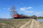 232 527-2 mit dem umgeleiteten 47290 Autozug Chep - Nrnberg sdlich von Wiesau.