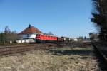 232 569-4 mit einem nur 3 Wagen 45365 Nrnberg - Cheb in Pechbrunn.