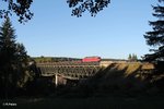 232 909 mit dem 51082 Leipzig - Nürnberg Frankenwald Umleiter das Fichtelnaab Viadukt bei Neusorg.