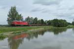 233 322-7 mit Langschienenzug bei Wiesau.