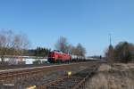 233 357-2 wartet in Pechbrunn mit dem Kesselzug Nrnberg - Hof auf die Weiterfahrt.