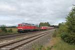  Heute hatte 233 698-0 die Ehre den seit Tagen in Marktredwitz verweilenden München-Nürnberg Express zu Überführen.