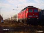 234 144-4 durchfhrt Berlin-friedrichshain mit ein EC nach Warschau.