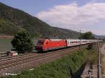 101 022-2 zieht ein IC 2012 Obersdorf-Leipzig HBF an oberwesel vorbei.