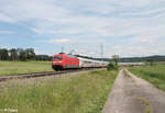 101 094-1 zieht bei Oberdachstetten den IC2082/84 Obersdorf/Berchtesgarden - Hamburg Altona in Richtung Norden.