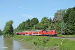 111 224-2 schiebt den RE 4257 Nrnberg - Regensburg - Mnchen bei Volkmannsdorf.