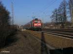 112 110 zieht bei Briesen(Mark) den RE 18151 nach Frankfurt/Oder.