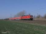 143 928 schiebt RB 17692 nach Magdeburg HBF.