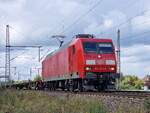 145 024-6 DB Cargo mit leeren Containerzug durch Dedesen-Gmmer.