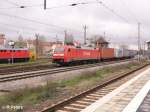 152 028-7 erreicht Frankfurt/Oder mit ein Containerzug.