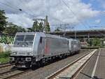 BR 185 572-5 Akiem + BR 185 566-7 Akiem als Lz bei der Durchfahrt HH-Harburg -> Maschen/Buchholz. 19.06.2025