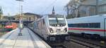 187 306-6 Railpool/HHLA als Flixtrain angekommen in Hamburg Hbf am 1.Mai 2022