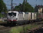 BR 7193 231 TXLogistik + BR 6193 961 ELL mit KLV-Zug durch M-Heimeranplatz. 30.05.2025
