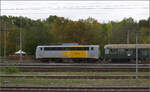 Dampftage Rottweil 2024.

140 797 der NeSA besorgte mit einem luxemburgischen Wegmannwagen den Pendelservice vom Bahnsteig zum BW Rottweil. Zollhaus, Oktober 2024.