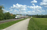 411 003  Paderborn  als ICE 92 Wien - Berlin  Berolina  bei Pölling. 14.05.24