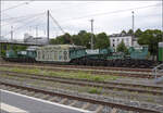 Der Trafotransport mit 84 80 9960 005-0 D-KHR musste aufgrund Zeitverlusts durch eine Streckensperrung in Villingen Zwangspause machen.