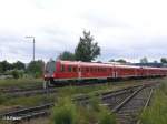 Zwei 612er fahren in Marktredwitz als Franken-Sachsen-Express ein.