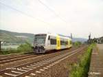 VT013 rollt bei Rheindiebach als Rb Koblenz.