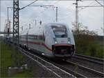 kbs-702-offenburg-basel-rheintalbahn/808321/412-040-bei-muellheim-april-2022 412 040 bei Müllheim. April 2022.