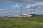 '412 066', Triebzug 9466 in Schliengen.