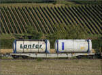 Der Wagen 83 85 4578 237-1 TEN CH-HUPAC Sgmnss im Zugverband mit 193 540 'Atomium'.